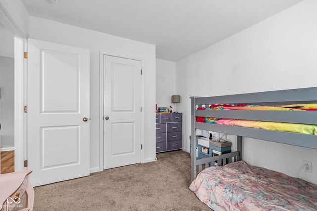 213 Drewood Drive, Trafalgar, IN 46181