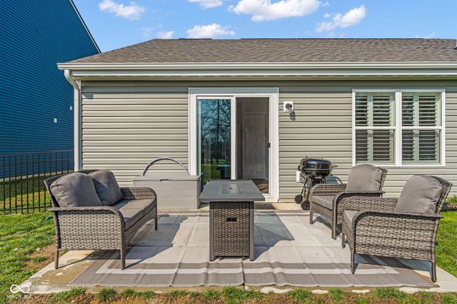 213 Drewood Drive, Trafalgar, IN 46181