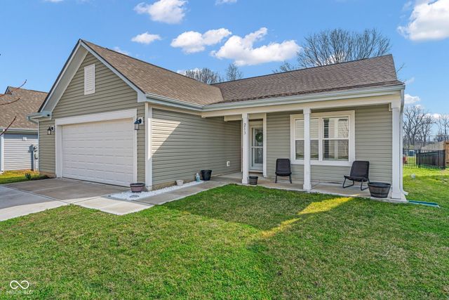 213 Drewood Drive, Trafalgar, IN 46181