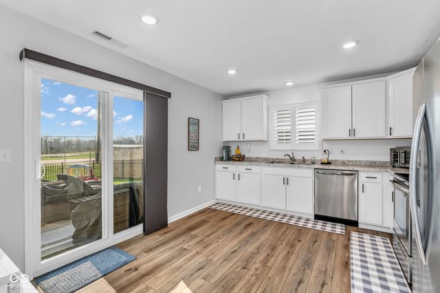 213 Drewood Drive, Trafalgar, IN 46181