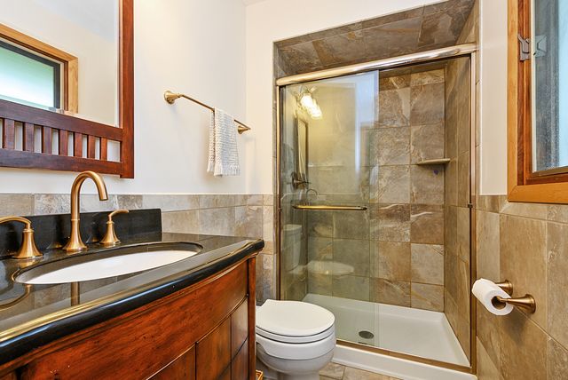 10050 W 145th Street, Orland Park, IL 60462