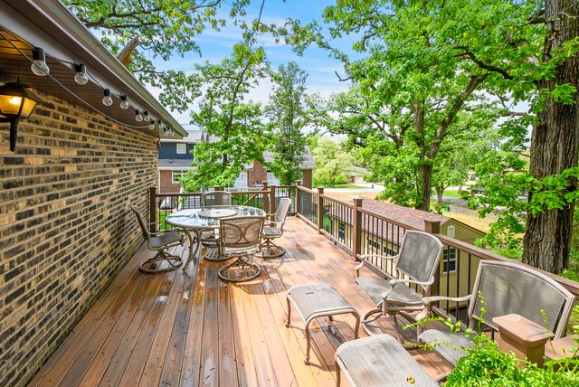 10050 W 145th Street, Orland Park, IL 60462