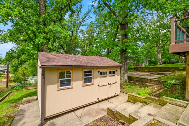10050 W 145th Street, Orland Park, IL 60462