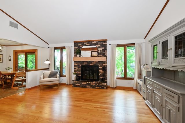 10050 W 145th Street, Orland Park, IL 60462