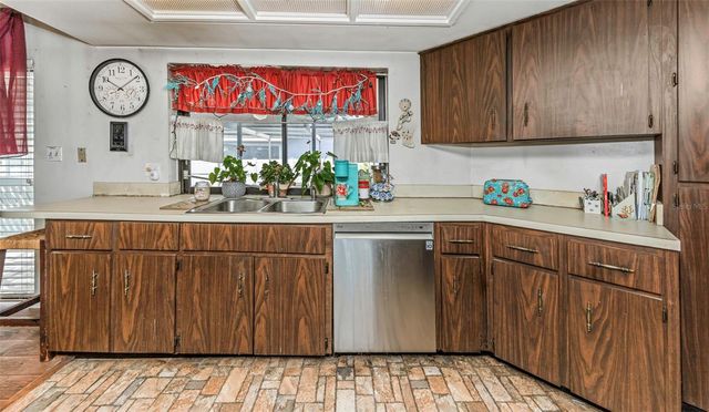 107 COUNTRY VILLAS DRIVE, Safety Harbor, FL 34695