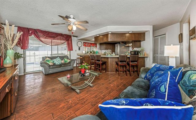 107 COUNTRY VILLAS DRIVE, Safety Harbor, FL 34695