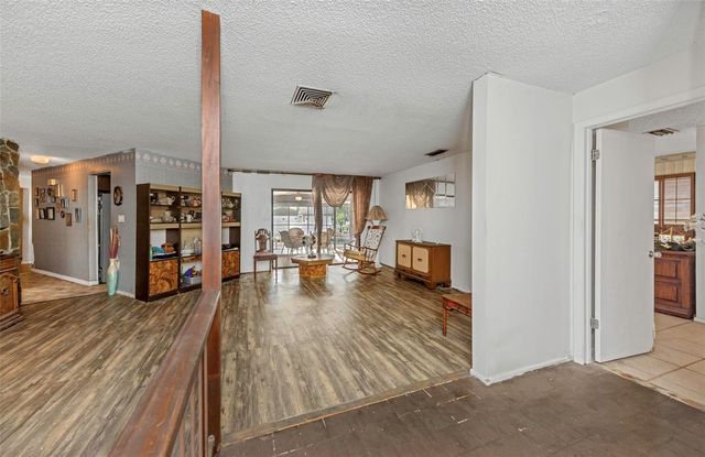 107 COUNTRY VILLAS DRIVE, Safety Harbor, FL 34695