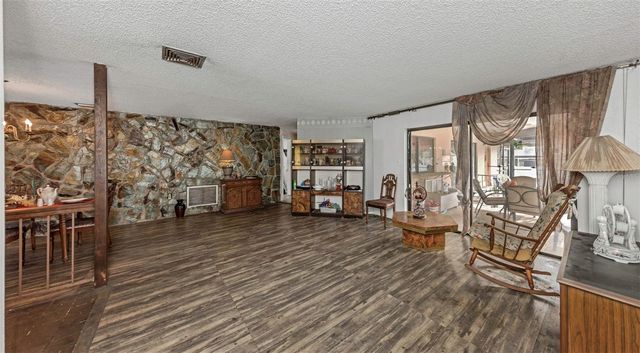 107 COUNTRY VILLAS DRIVE, Safety Harbor, FL 34695