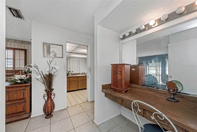 107 COUNTRY VILLAS DRIVE, Safety Harbor, FL 34695