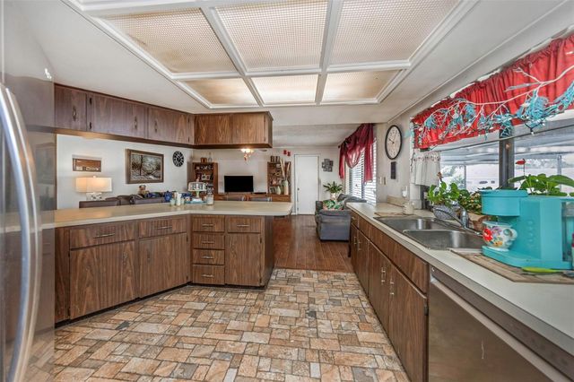 107 COUNTRY VILLAS DRIVE, Safety Harbor, FL 34695