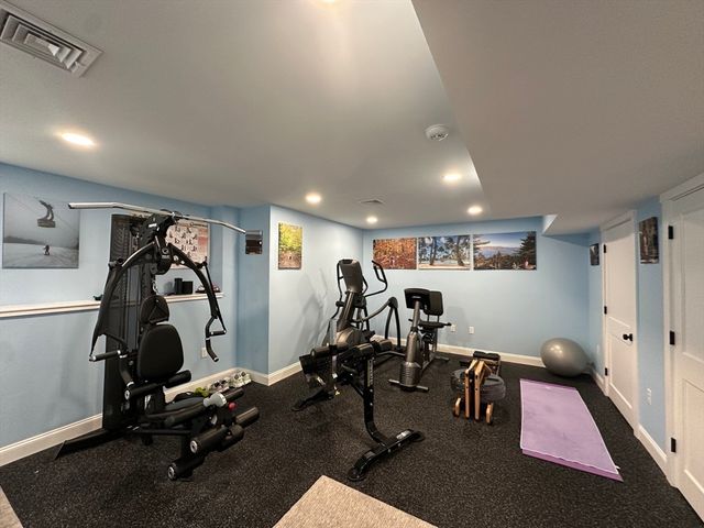 34 Pond, Needham, MA 02492