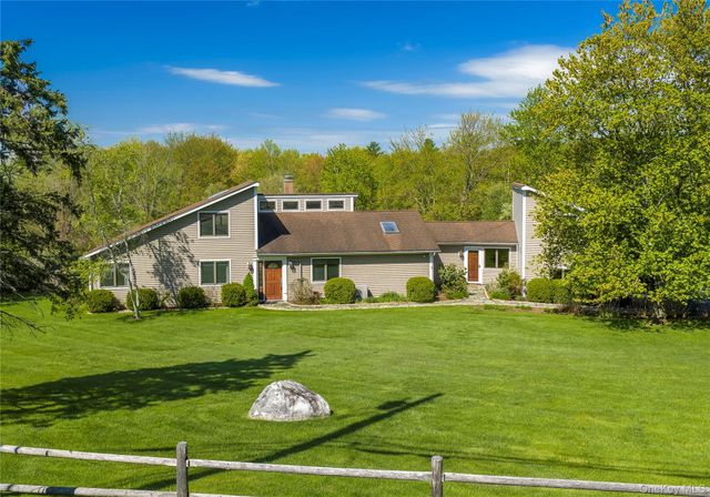 731 Milltown Road, Brewster, NY 10509