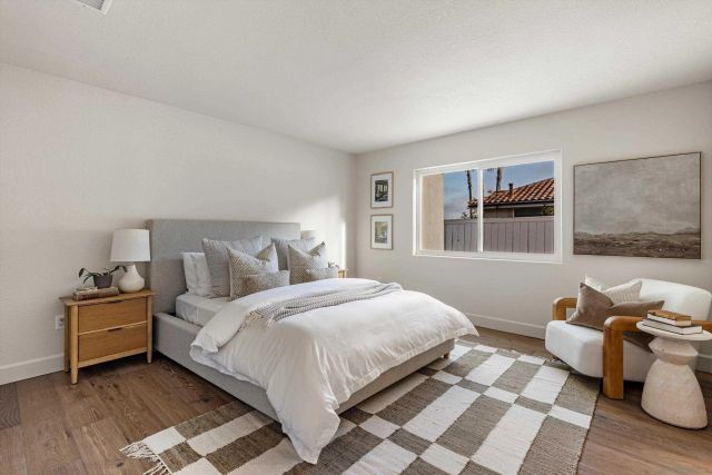 7033 El Fuerte St, Carlsbad, CA 92009