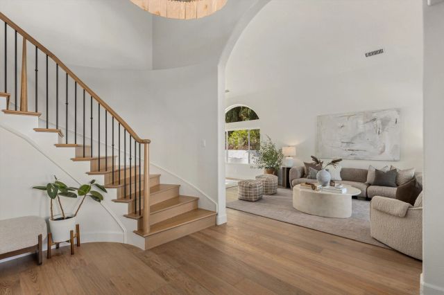 7033 El Fuerte St, Carlsbad, CA 92009