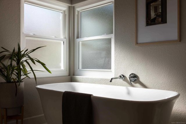 7033 El Fuerte St, Carlsbad, CA 92009