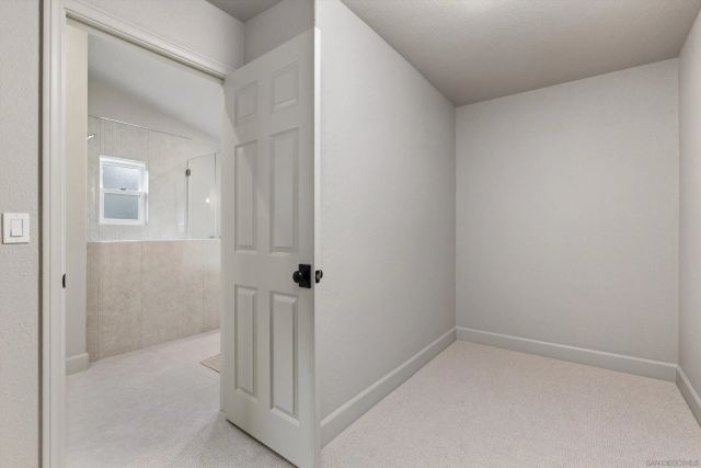 7033 El Fuerte St, Carlsbad, CA 92009