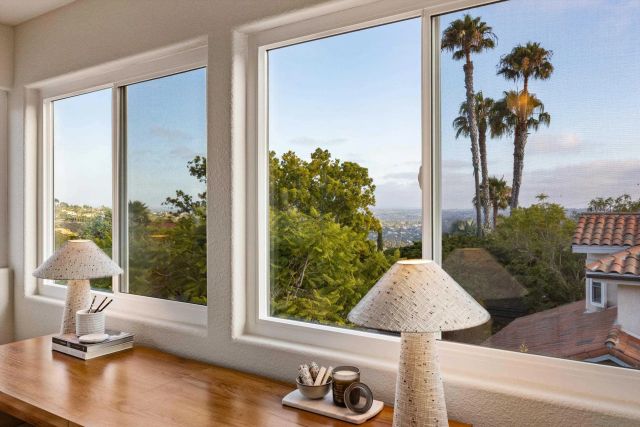 7033 El Fuerte St, Carlsbad, CA 92009