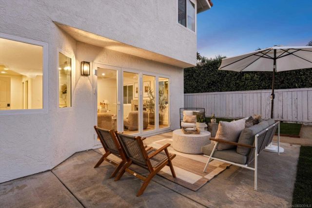 7033 El Fuerte St, Carlsbad, CA 92009