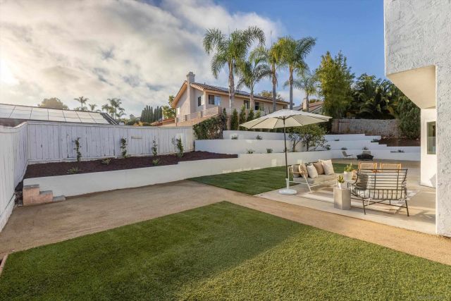 7033 El Fuerte St, Carlsbad, CA 92009