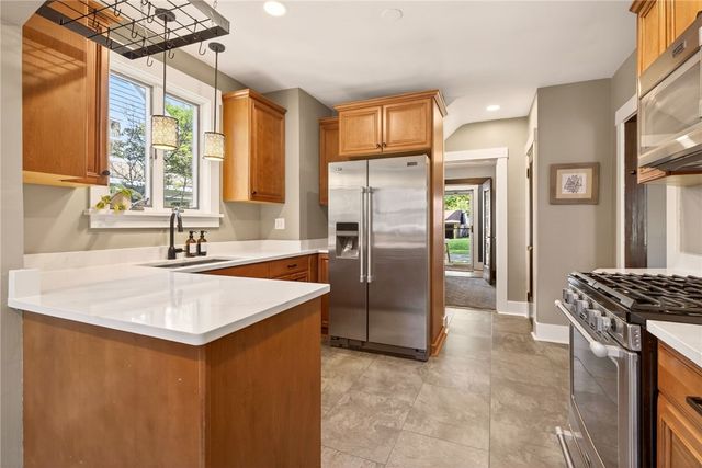 29 Elmcroft Road, Rochester, NY 14609
