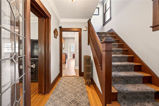 29 Elmcroft Road, Rochester, NY 14609