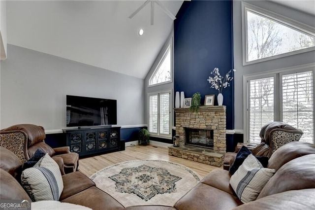 195 Stoney Ridge Drive, Alpharetta, GA 30022