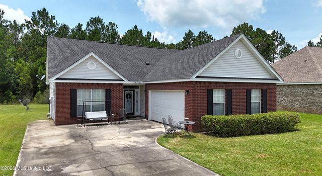 13920 Maddie Circle, D'iberville, MS 39540