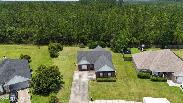 13920 Maddie Circle, D'iberville, MS 39540