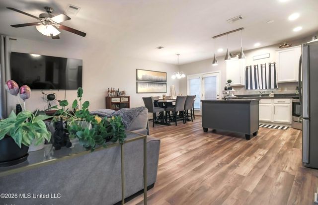 13920 Maddie Circle, D'iberville, MS 39540