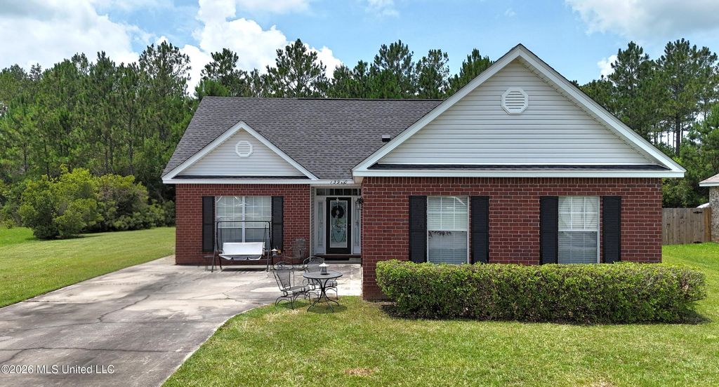 13920 Maddie Circle, D'iberville, MS 39540