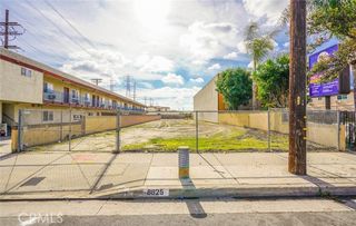 8826 Artesia, Bellflower, CA 90706