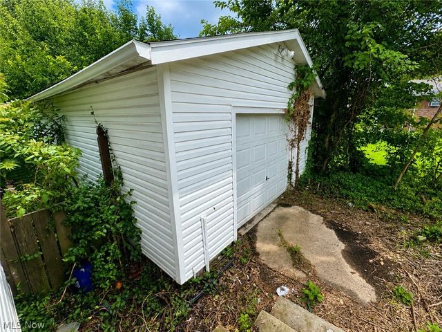 117 Main Street, Belpre, OH 45714