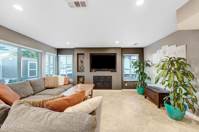 610 Nicole Drive, Newbury Park, CA 91320