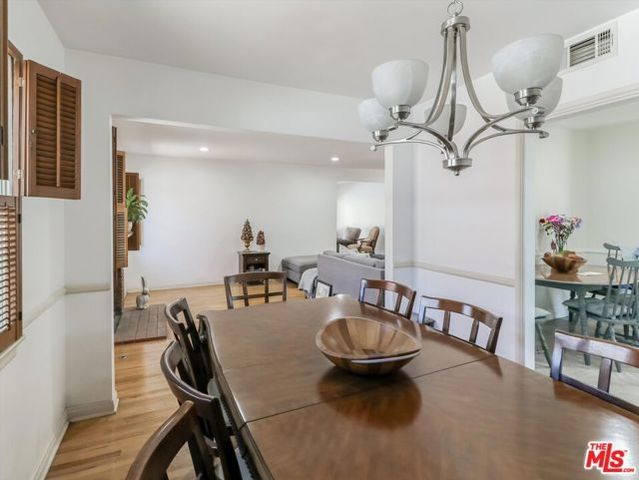 13127 Hartland Street, North Hollywood (los Angeles), CA 91605