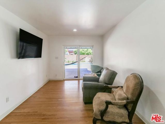 13127 Hartland Street, North Hollywood (los Angeles), CA 91605