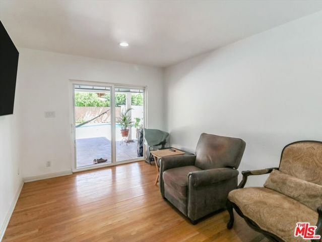 13127 Hartland Street, North Hollywood (los Angeles), CA 91605