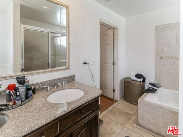 13127 Hartland Street, North Hollywood (los Angeles), CA 91605