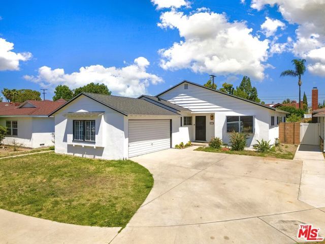 13127 Hartland Street, North Hollywood (los Angeles), CA 91605