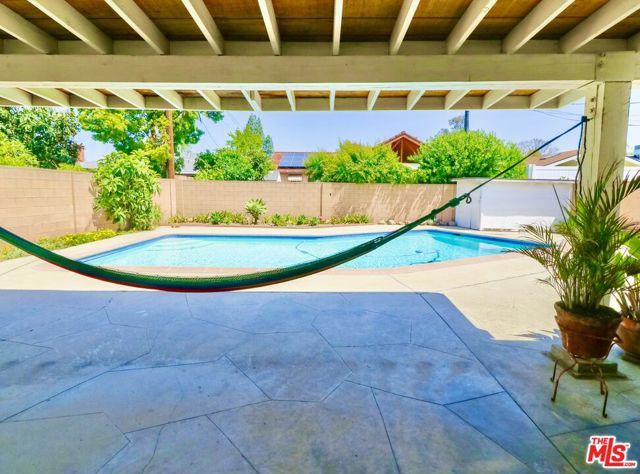 13127 Hartland Street, North Hollywood (los Angeles), CA 91605