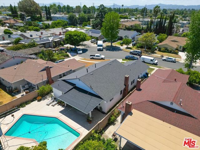 13127 Hartland Street, North Hollywood (los Angeles), CA 91605