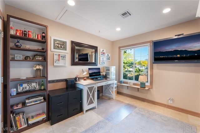 3933 Avocado Drive, Las Vegas, NV 89103