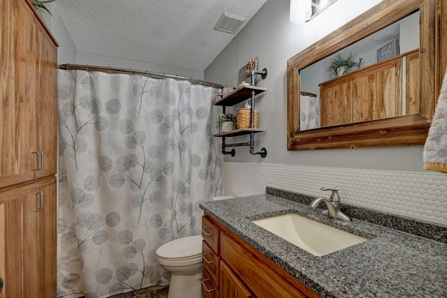 3729 Tower Pond Drive, Anoka, MN 55303