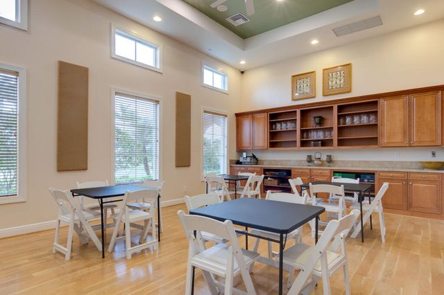 6380 Oxford Circle 103, Vero Beach, FL 32966