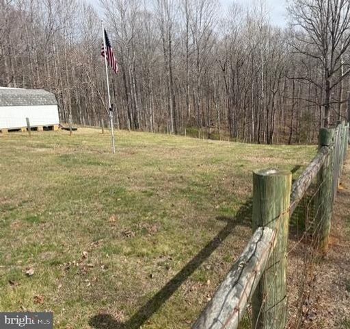 11099 EGGBORNSVILLE RD, Rixeyville, VA 22737