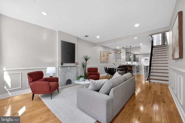 2303 SAINT ALBANS ST, Philadelphia, PA 19146