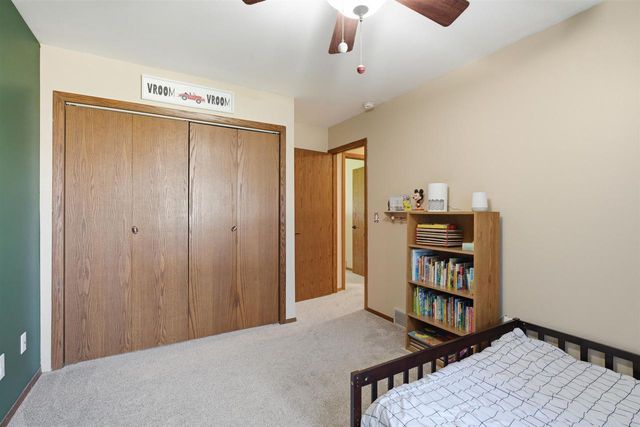 2025 W HARVEST DRIVE, Appleton, WI 54914