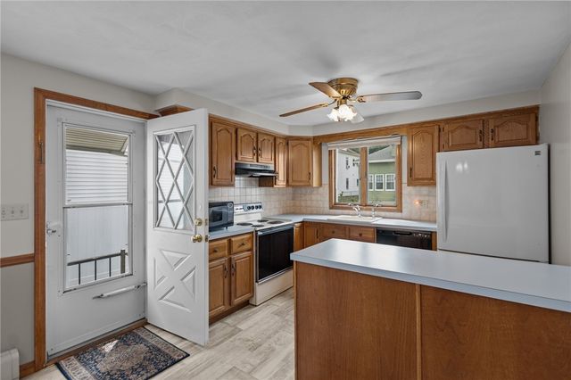 62 Littlefield Street, Pawtucket, RI 02861