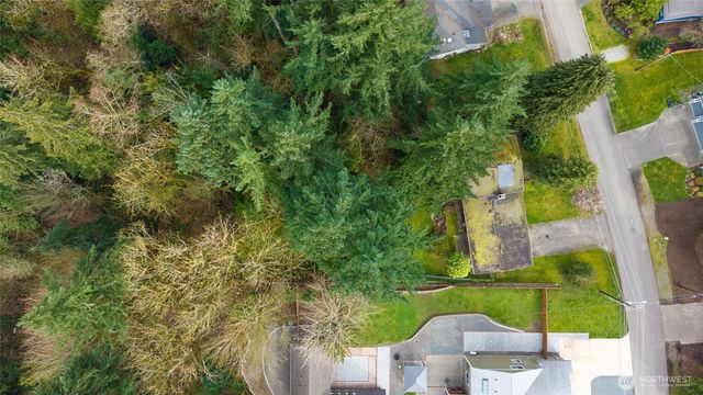 15709 76th Place NE, Kenmore, WA 98028