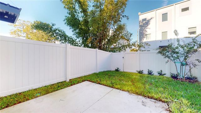 1520 N PIERCE STREET 5, Tampa, FL 33602
