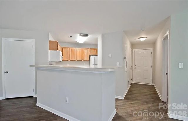 9810 Campus Walk Lane H, Charlotte, NC 28262